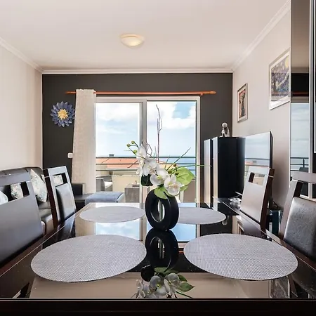 Sun & Ocean View Lägenhet Caniço