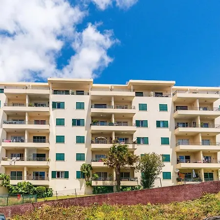 Sun & Ocean View Канису