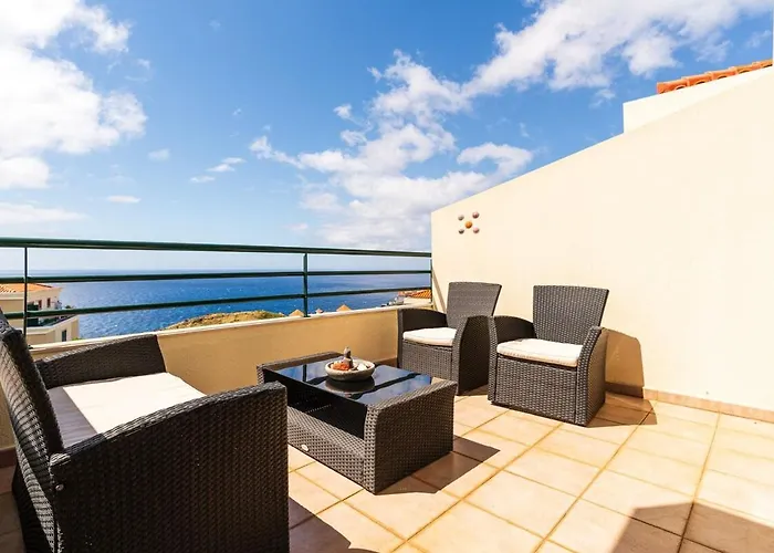 Sun & Ocean View * 卡尼索