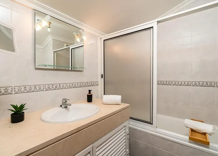 Sun & Ocean View Apartman *